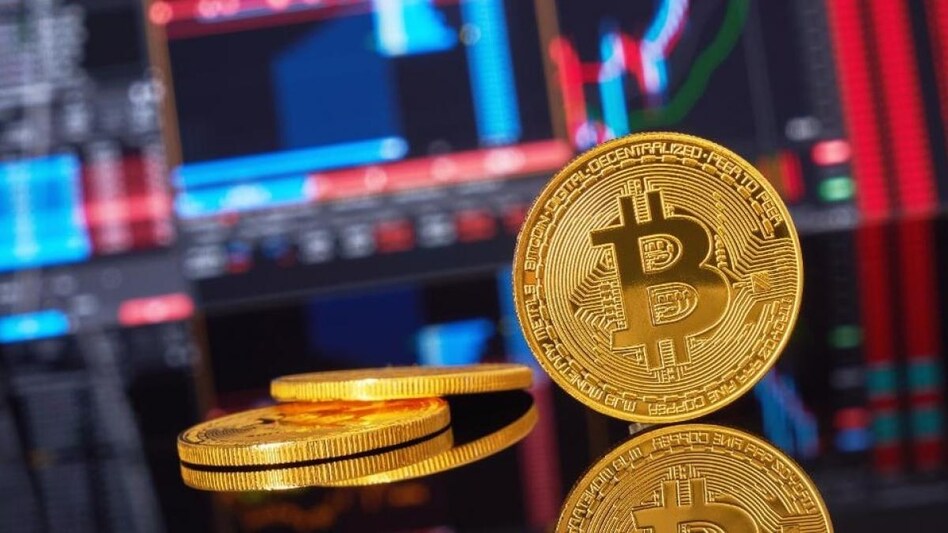 Bitcoin Tests $85k, Major Investments Flow, EigenLayer Activates Slashing – April 18, 2025