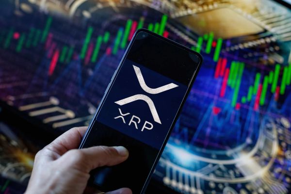 XRP Price Faces Familiar Sell Signal, Hinting at Possible Correction